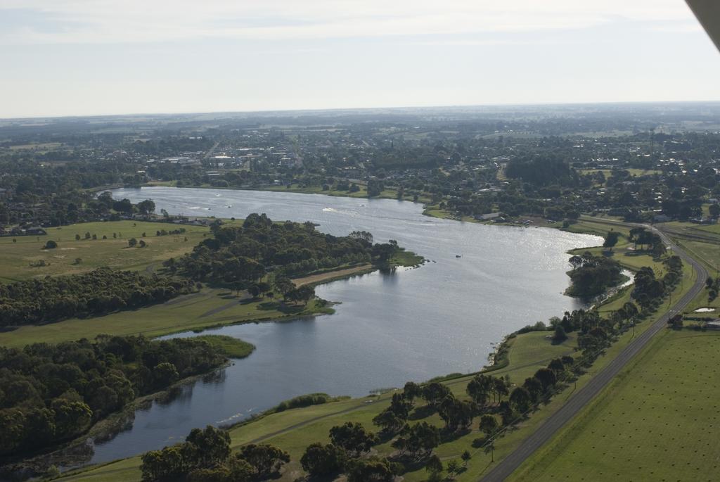 Lake Hamilton Motor Village And Caravan Park Eksteriør billede